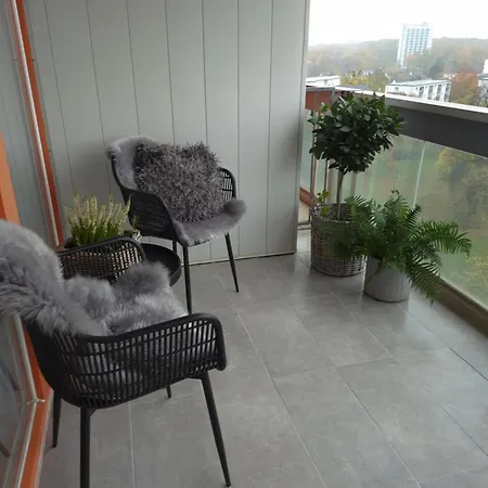 Apartamento Modernes Im Zentrum Mit Tiefgaragenstellplatz