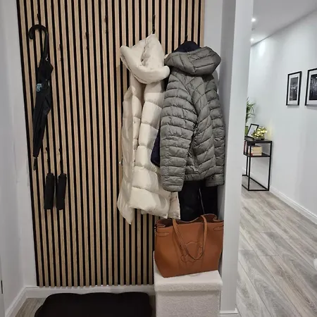 Modernes Im Zentrum Mit Tiefgaragenstellplatz Wolfsburgo