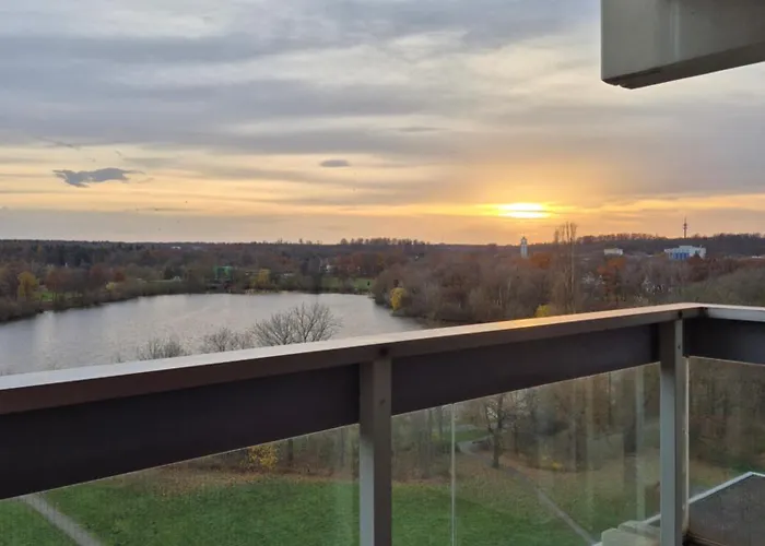 Apartamento Modernes Im Zentrum Mit Tiefgaragenstellplatz *